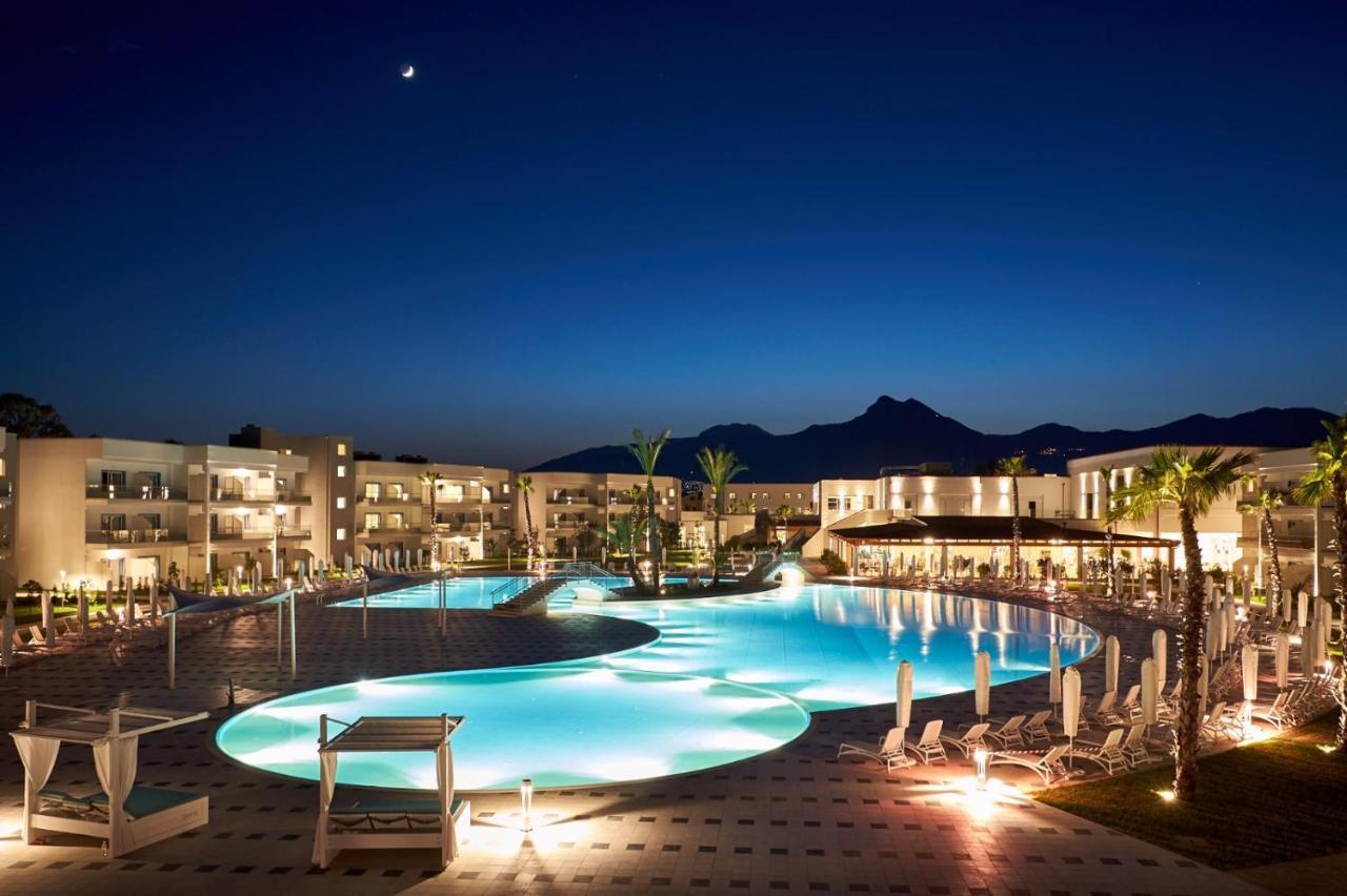 Aldiana Club Calabria Hotel Вилапиана Екстериор снимка