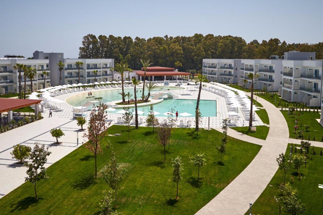 Aldiana Club Calabria Hotel Вилапиана Екстериор снимка