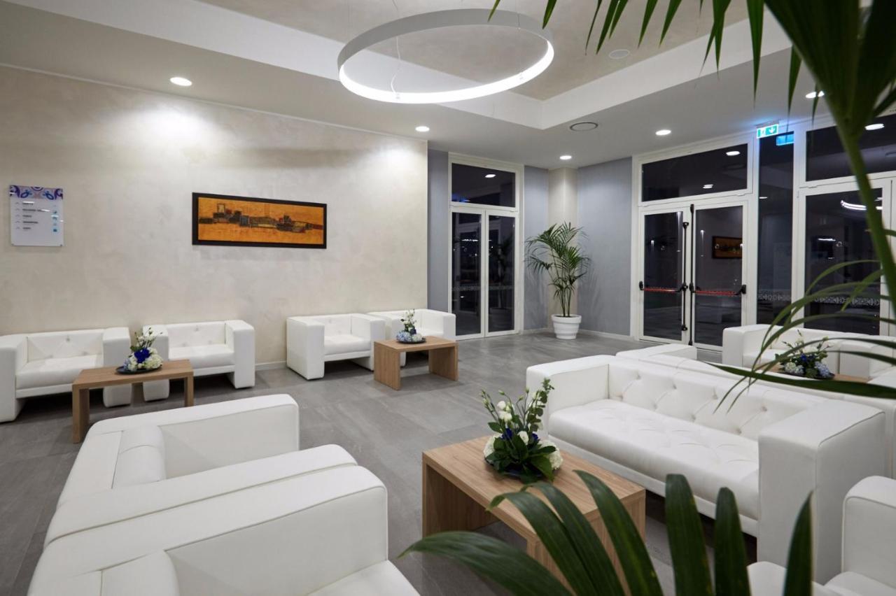 Aldiana Club Calabria Hotel Вилапиана Екстериор снимка